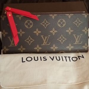 Louis Vuitton Adele Wallet